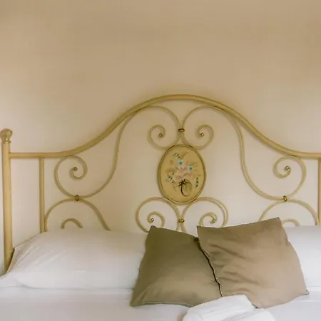 Tenuta Delle Rose * Piane