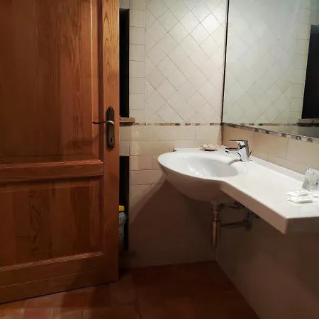 Tenuta Delle Rose * Piane